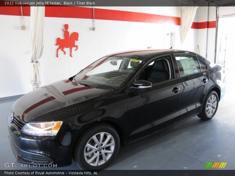 Black / Titan Black 2012 Volkswagen Jetta SE Sedan