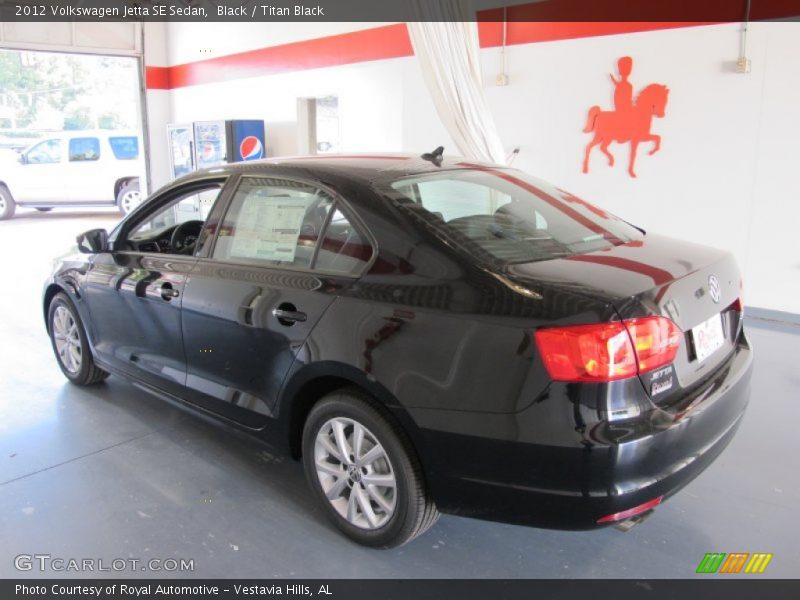 Black / Titan Black 2012 Volkswagen Jetta SE Sedan