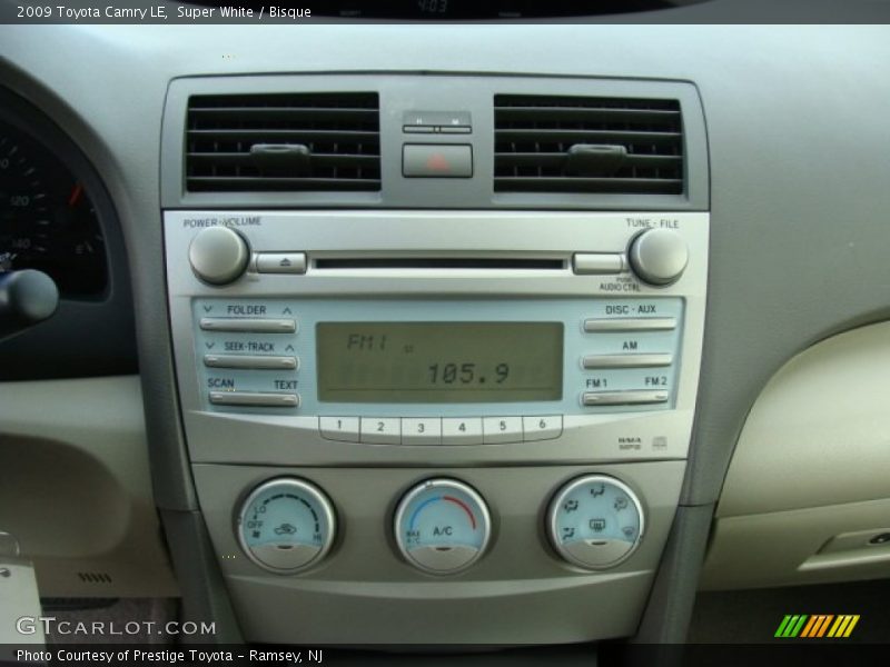 Super White / Bisque 2009 Toyota Camry LE