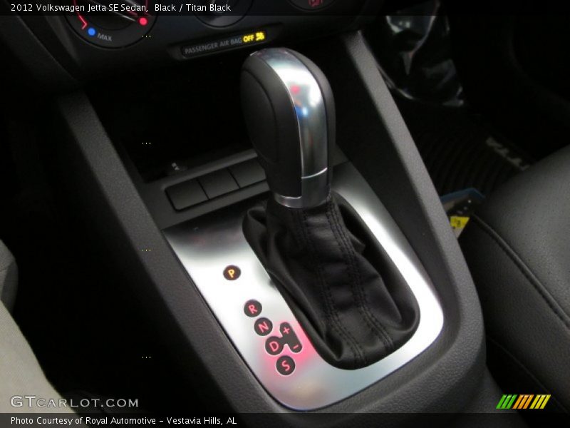 Black / Titan Black 2012 Volkswagen Jetta SE Sedan