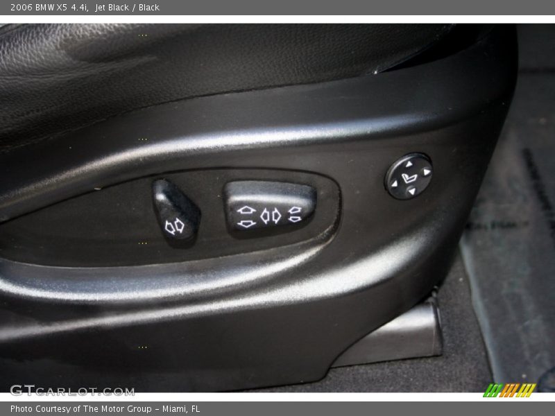 Jet Black / Black 2006 BMW X5 4.4i