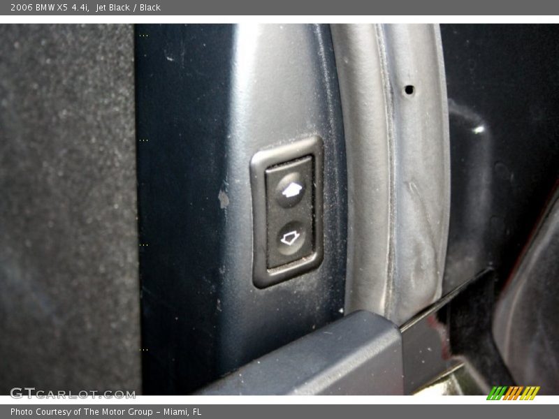 Jet Black / Black 2006 BMW X5 4.4i