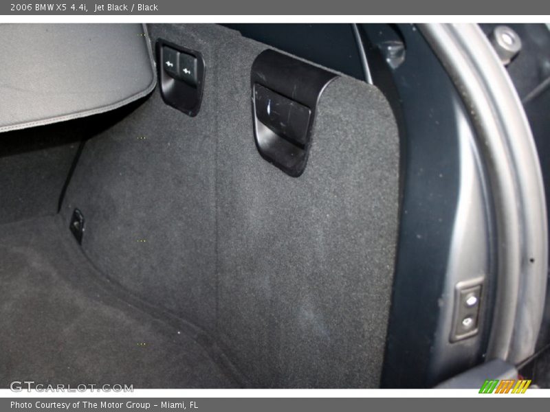 Jet Black / Black 2006 BMW X5 4.4i