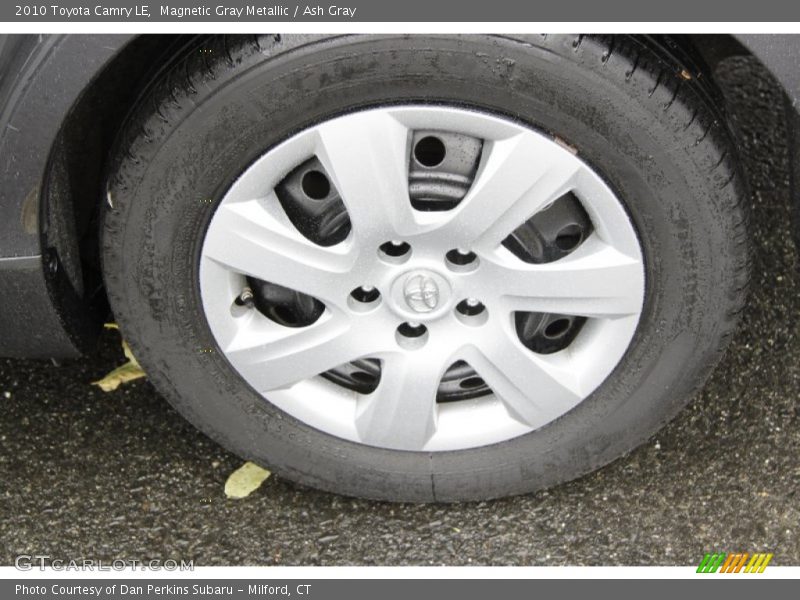 Magnetic Gray Metallic / Ash Gray 2010 Toyota Camry LE