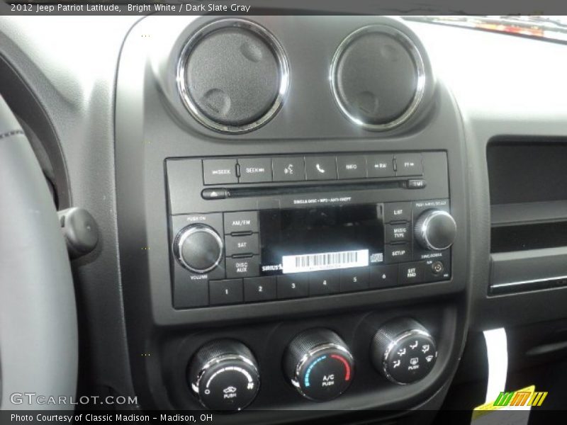 Bright White / Dark Slate Gray 2012 Jeep Patriot Latitude