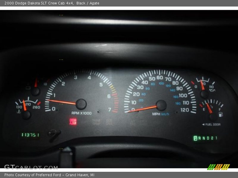  2000 Dakota SLT Crew Cab 4x4 SLT Crew Cab 4x4 Gauges