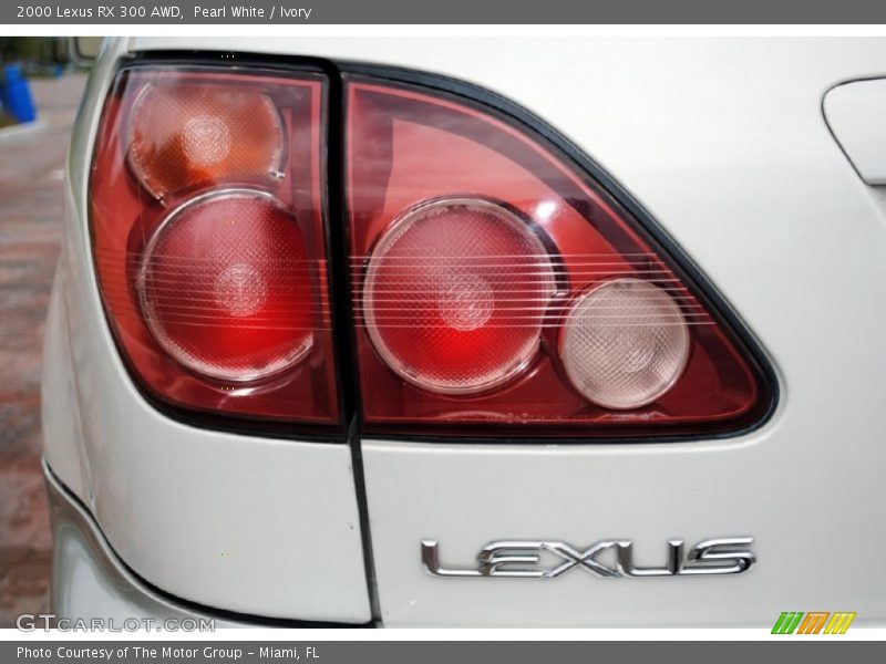 Pearl White / Ivory 2000 Lexus RX 300 AWD