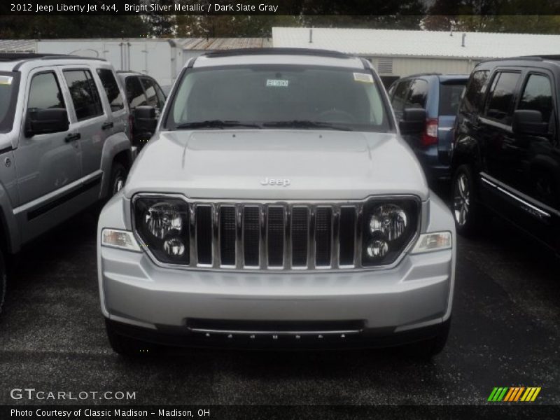 Bright Silver Metallic / Dark Slate Gray 2012 Jeep Liberty Jet 4x4