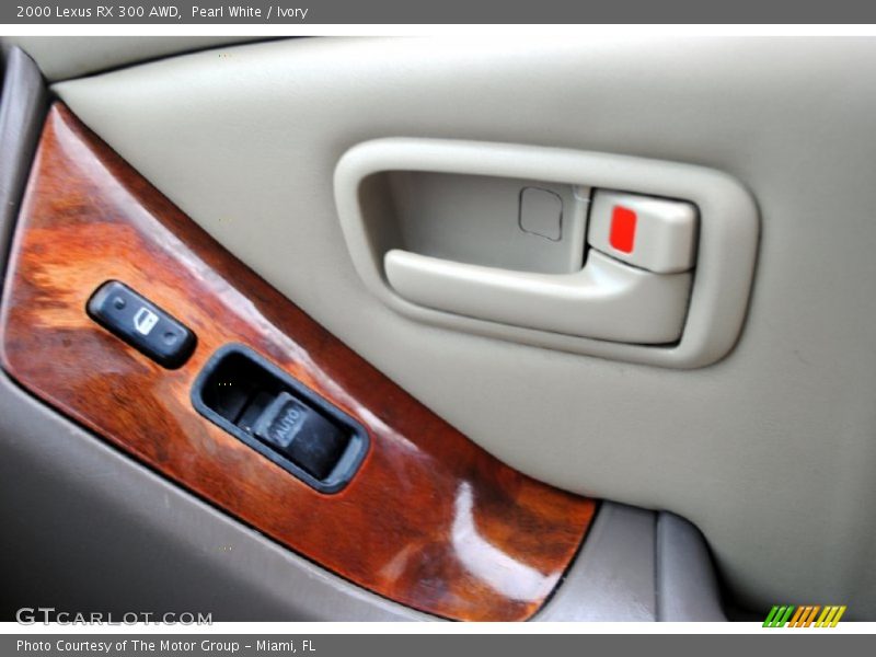 Pearl White / Ivory 2000 Lexus RX 300 AWD