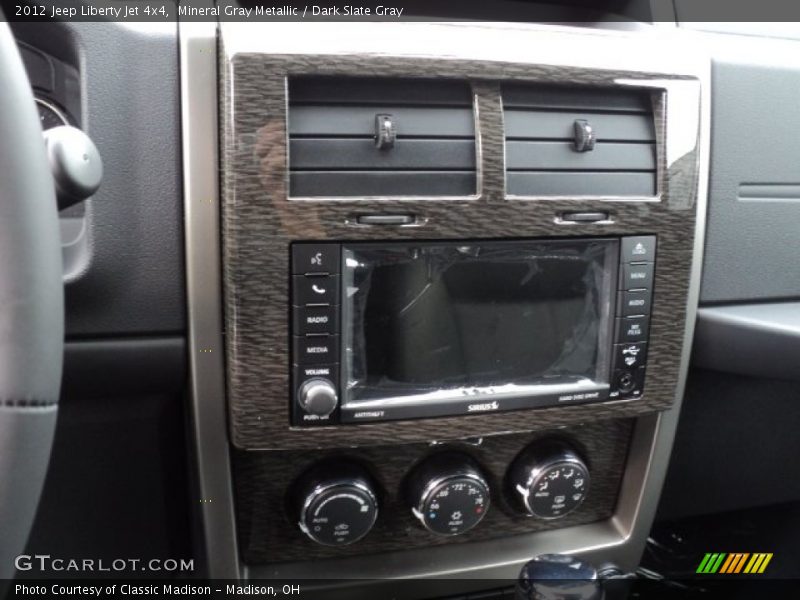 Controls of 2012 Liberty Jet 4x4