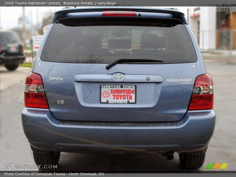 Bluestone Metallic / Ivory Beige 2006 Toyota Highlander Limited