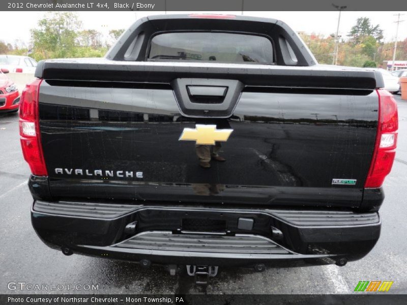 Black / Ebony 2012 Chevrolet Avalanche LT 4x4