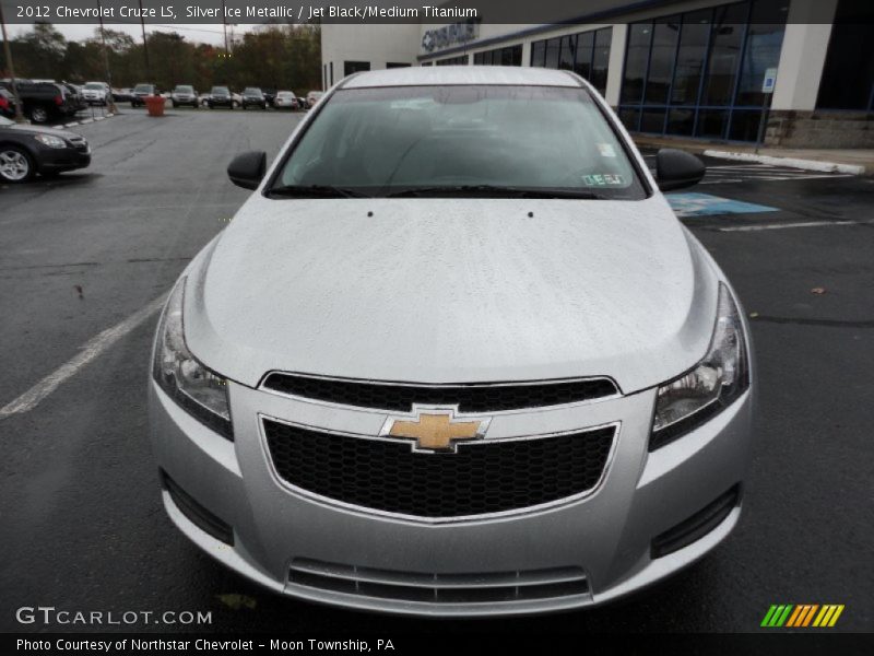Silver Ice Metallic / Jet Black/Medium Titanium 2012 Chevrolet Cruze LS