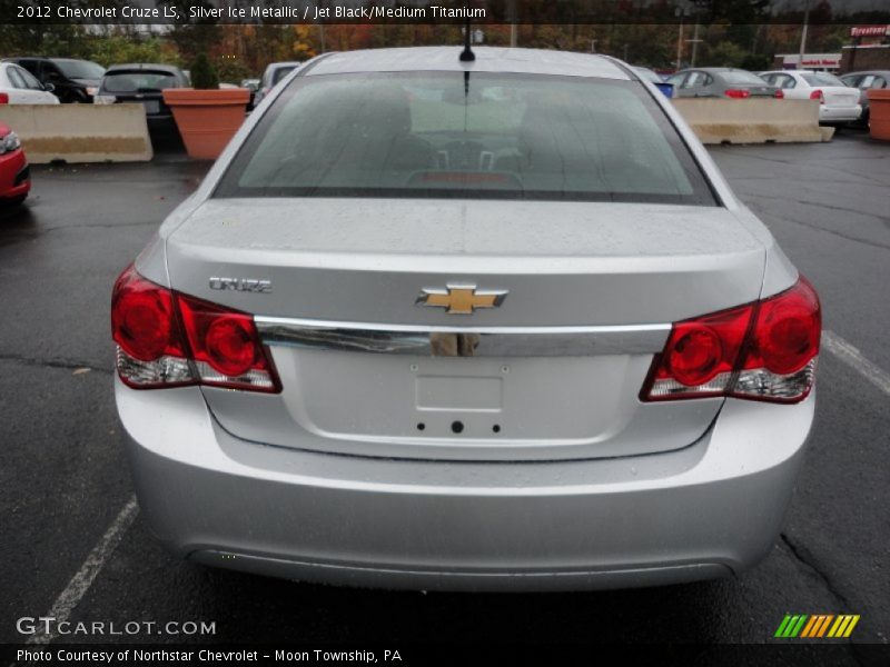 Silver Ice Metallic / Jet Black/Medium Titanium 2012 Chevrolet Cruze LS