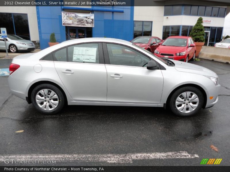 Silver Ice Metallic / Jet Black/Medium Titanium 2012 Chevrolet Cruze LS