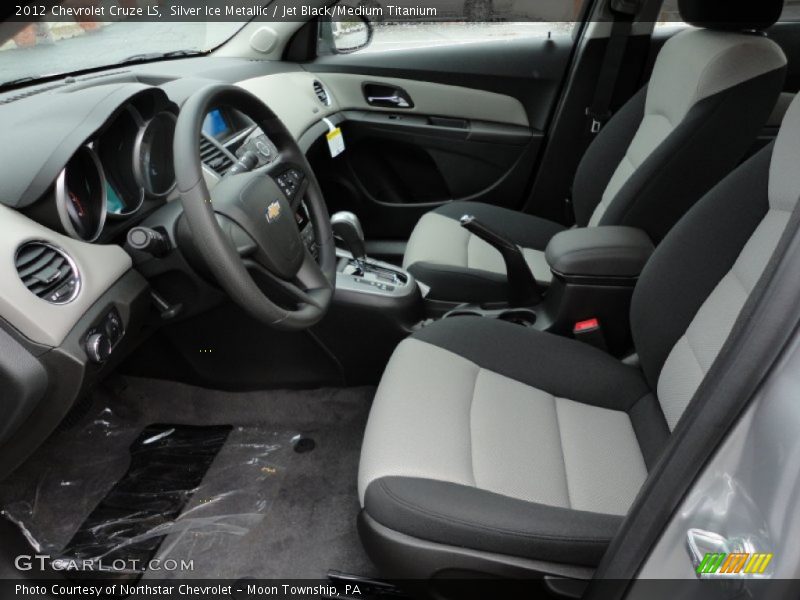 Silver Ice Metallic / Jet Black/Medium Titanium 2012 Chevrolet Cruze LS