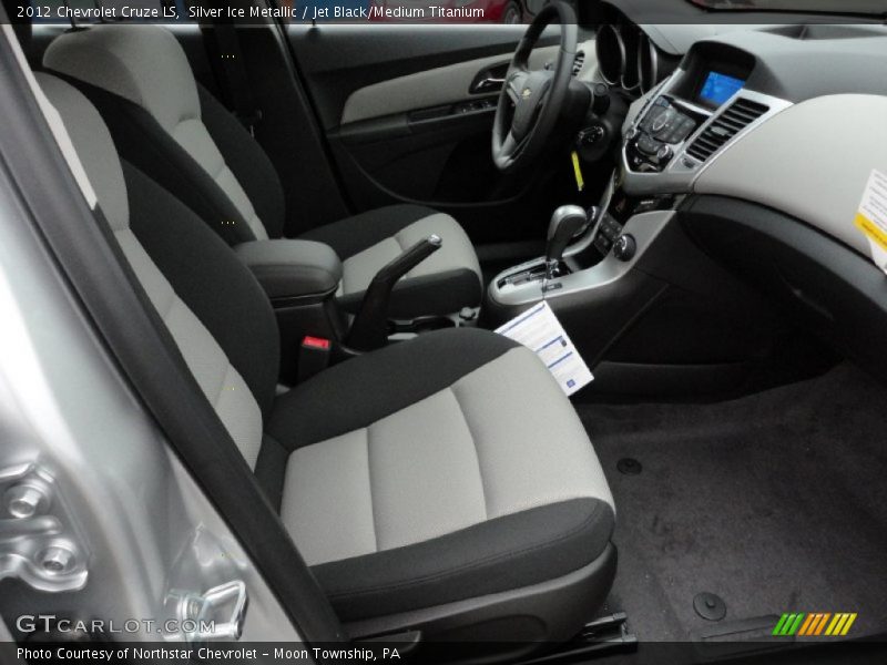 Silver Ice Metallic / Jet Black/Medium Titanium 2012 Chevrolet Cruze LS