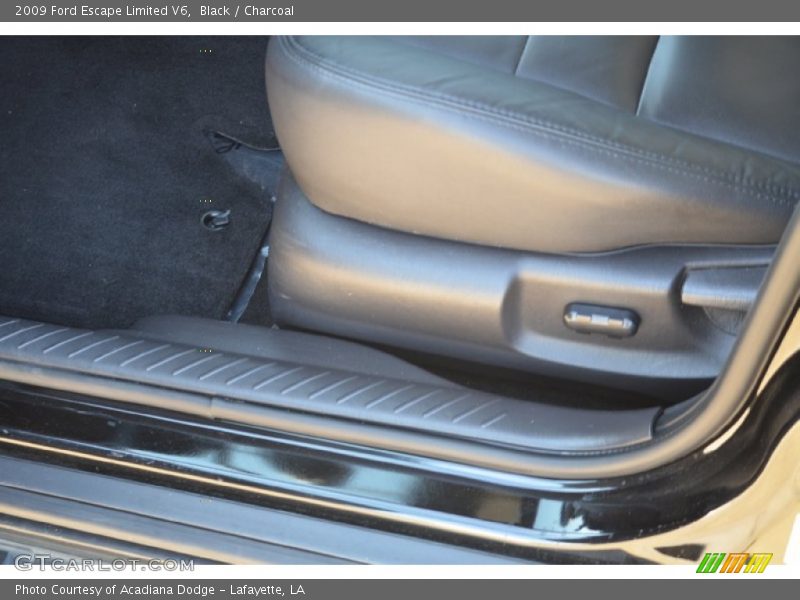 Black / Charcoal 2009 Ford Escape Limited V6