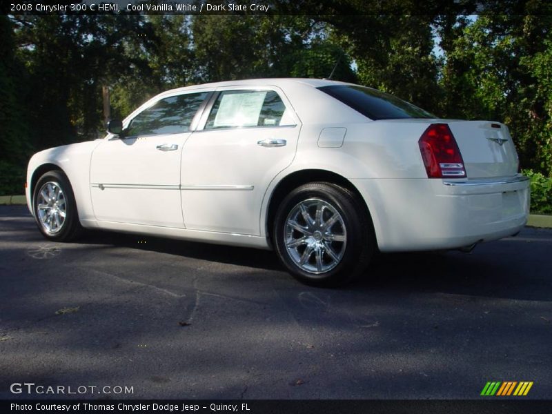 Cool Vanilla White / Dark Slate Gray 2008 Chrysler 300 C HEMI