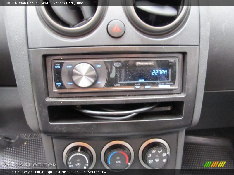 Venom Red / Black 2009 Nissan Rogue S AWD