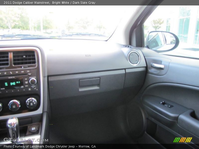 Bright White / Dark Slate Gray 2011 Dodge Caliber Mainstreet
