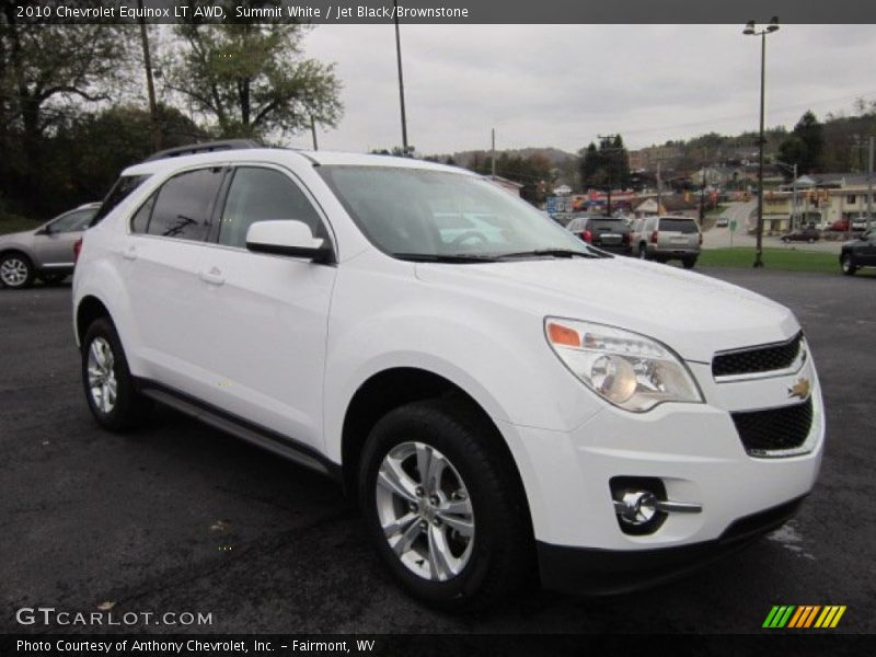 Front 3/4 View of 2010 Equinox LT AWD