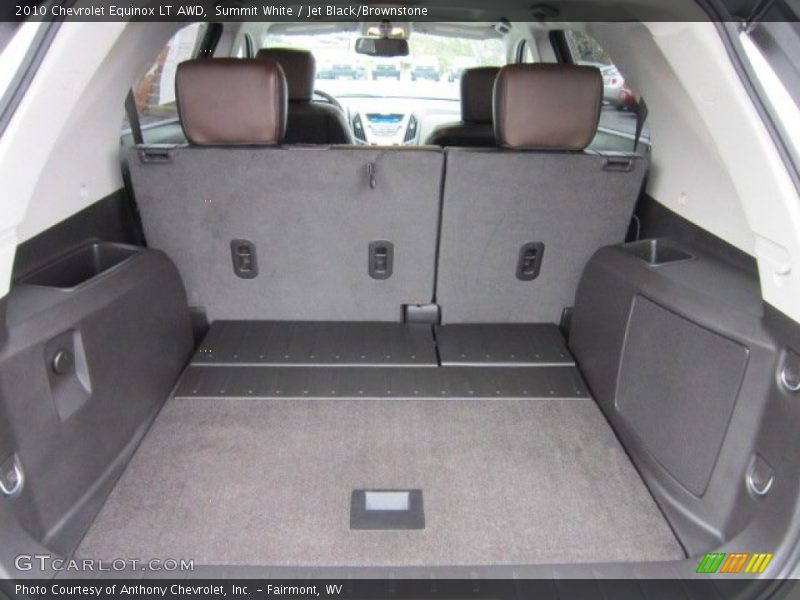 2010 Equinox LT AWD Trunk