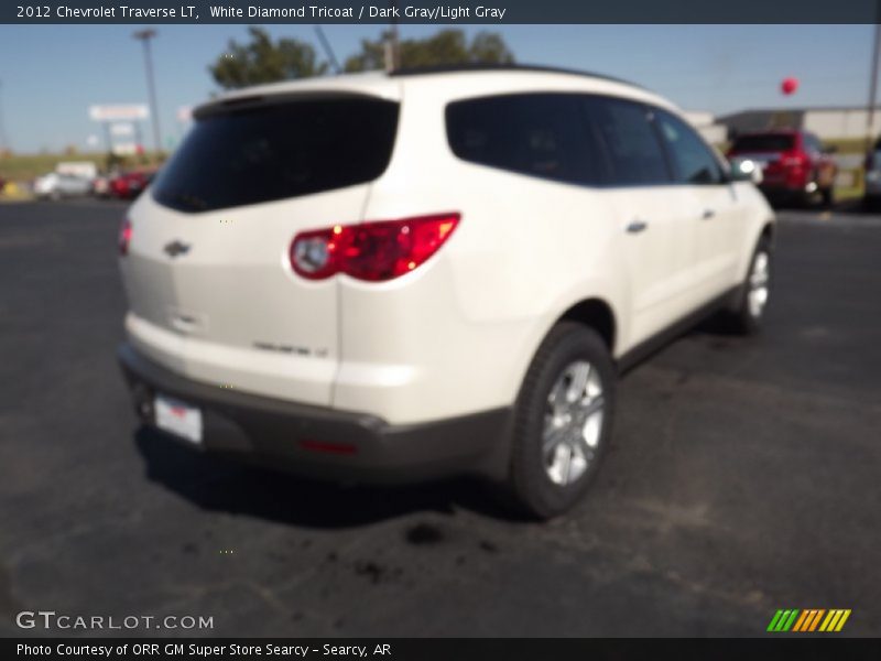 White Diamond Tricoat / Dark Gray/Light Gray 2012 Chevrolet Traverse LT