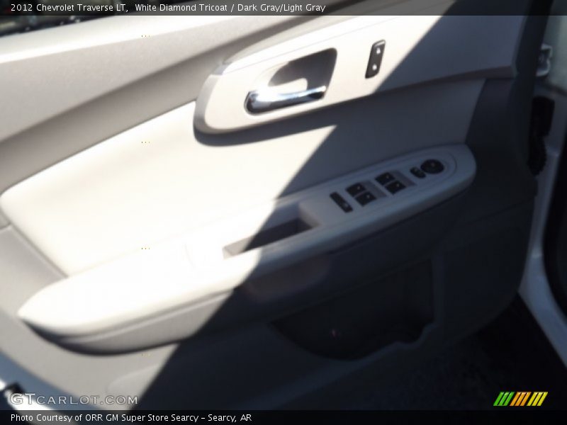 White Diamond Tricoat / Dark Gray/Light Gray 2012 Chevrolet Traverse LT