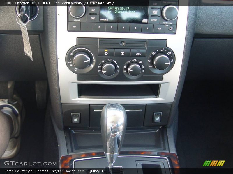 Cool Vanilla White / Dark Slate Gray 2008 Chrysler 300 C HEMI
