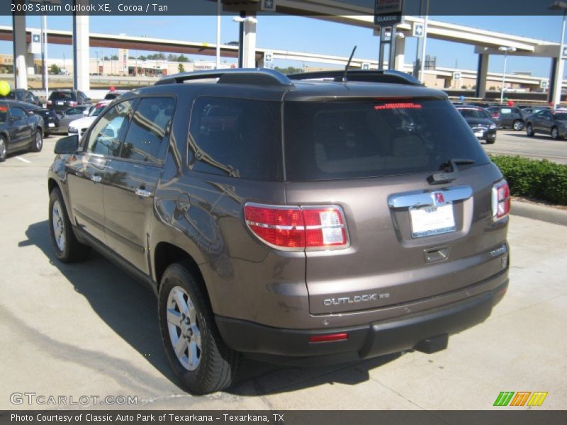 Cocoa / Tan 2008 Saturn Outlook XE