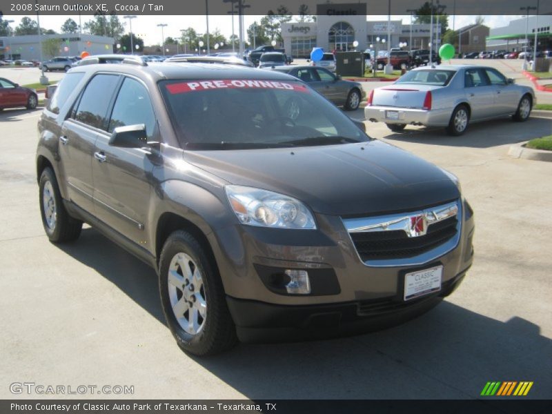 Cocoa / Tan 2008 Saturn Outlook XE