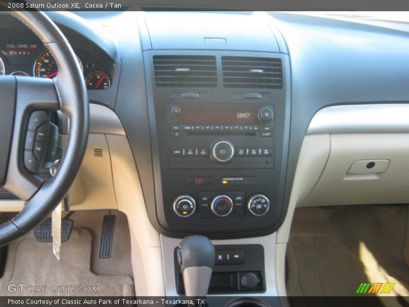 Cocoa / Tan 2008 Saturn Outlook XE