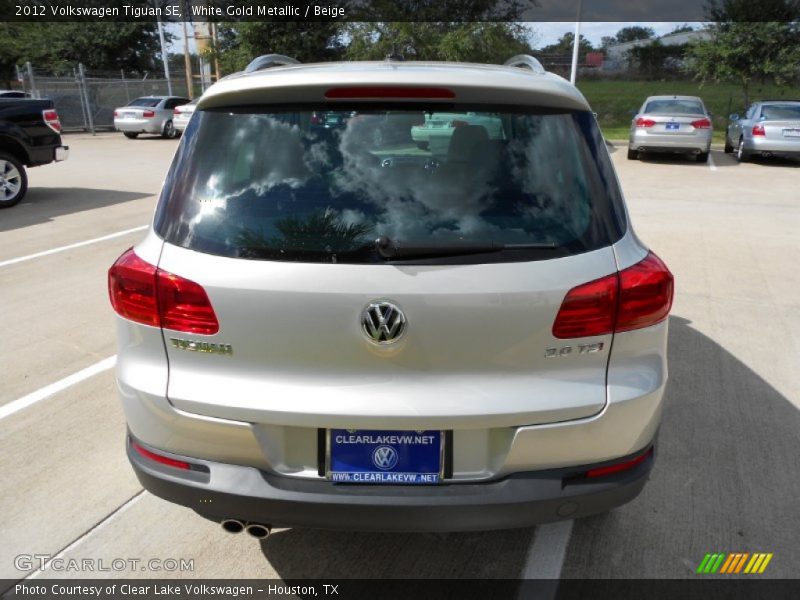 White Gold Metallic / Beige 2012 Volkswagen Tiguan SE