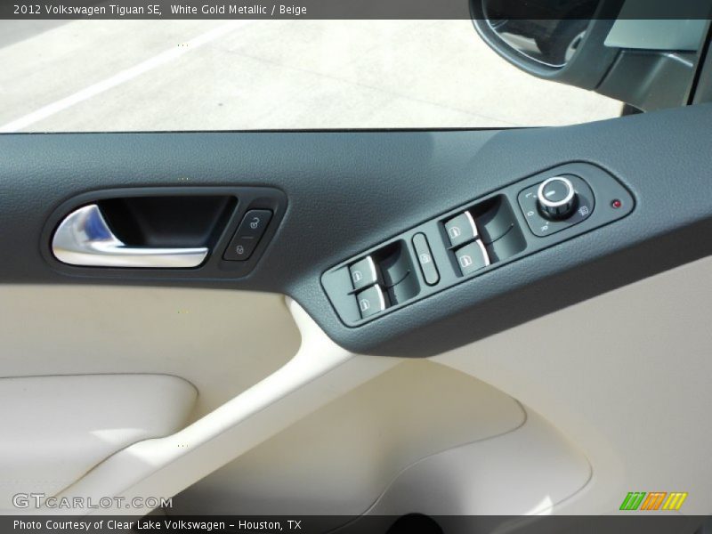 White Gold Metallic / Beige 2012 Volkswagen Tiguan SE