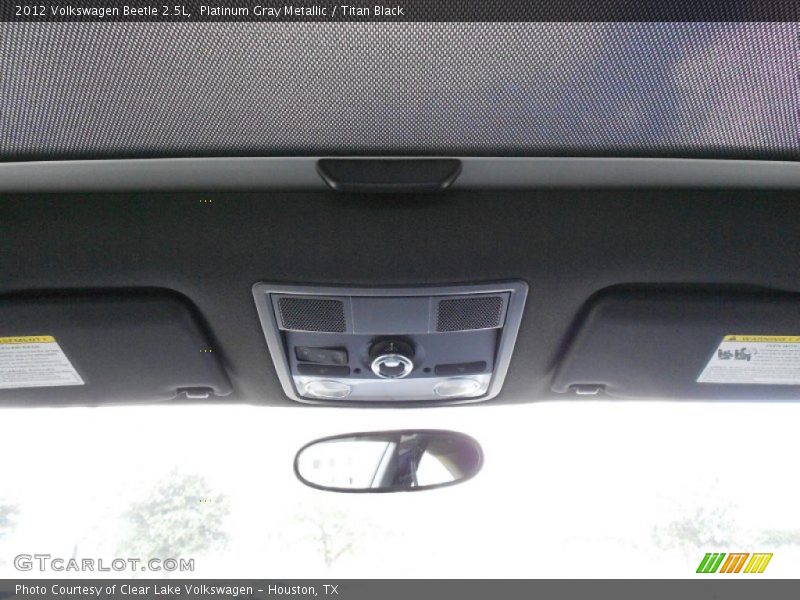 Platinum Gray Metallic / Titan Black 2012 Volkswagen Beetle 2.5L