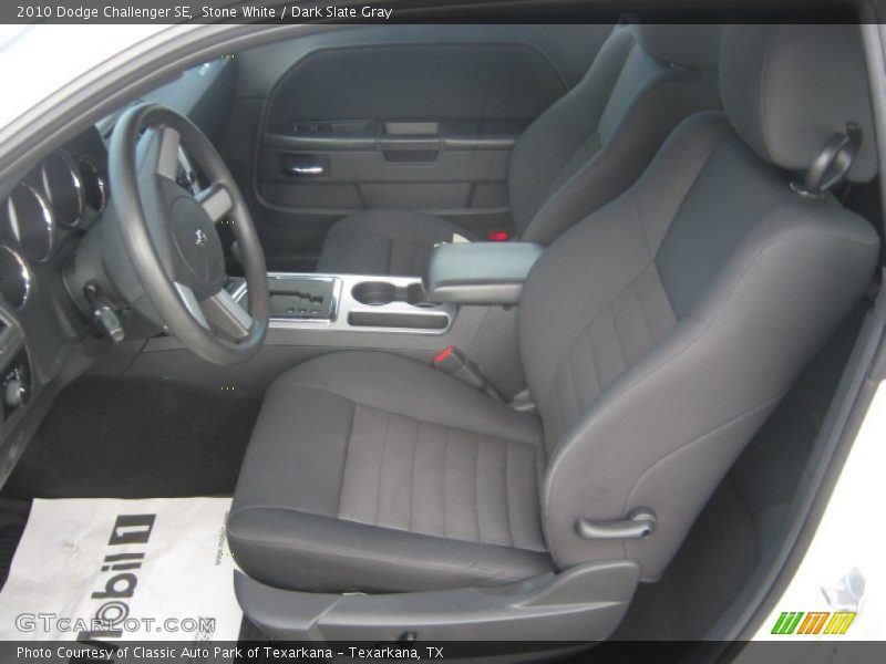 Stone White / Dark Slate Gray 2010 Dodge Challenger SE