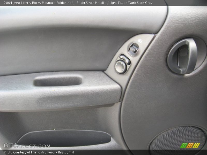 Bright Silver Metallic / Light Taupe/Dark Slate Gray 2004 Jeep Liberty Rocky Mountain Edition 4x4