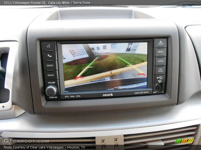Calla Lily White / Sierra Stone 2011 Volkswagen Routan SE