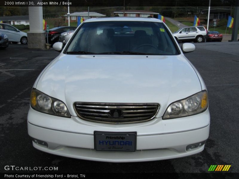 Aspen White / Beige 2000 Infiniti I 30