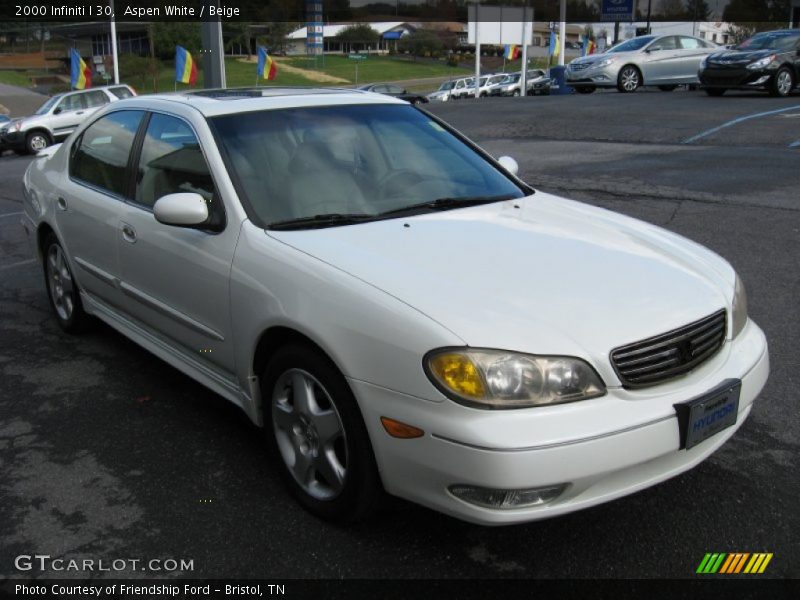 Aspen White / Beige 2000 Infiniti I 30
