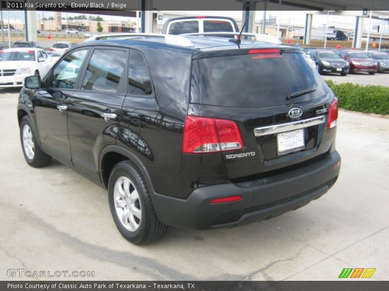 Ebony Black / Beige 2011 Kia Sorento LX