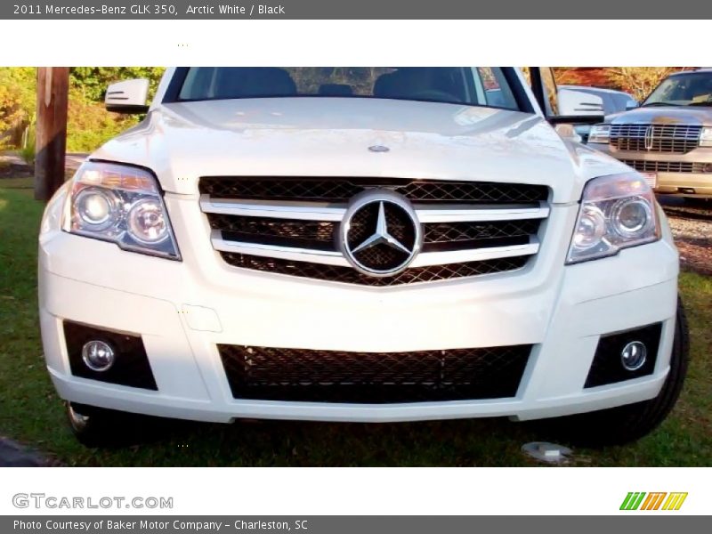 Arctic White / Black 2011 Mercedes-Benz GLK 350