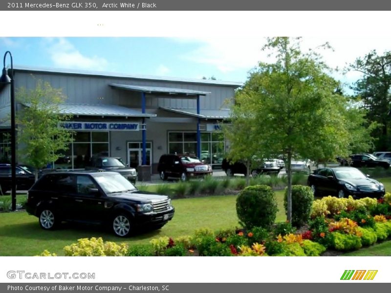 Arctic White / Black 2011 Mercedes-Benz GLK 350