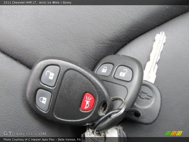 Arctic Ice White / Ebony 2011 Chevrolet HHR LT