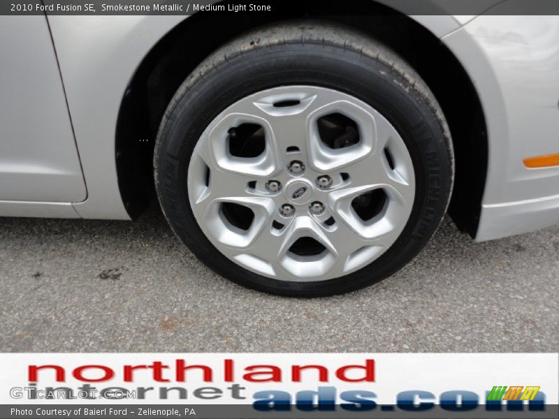 Smokestone Metallic / Medium Light Stone 2010 Ford Fusion SE