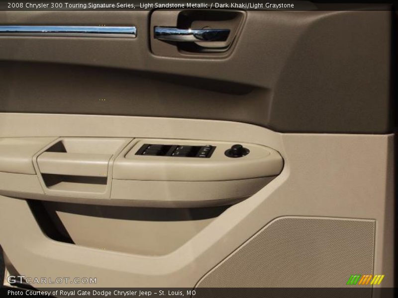 Light Sandstone Metallic / Dark Khaki/Light Graystone 2008 Chrysler 300 Touring Signature Series