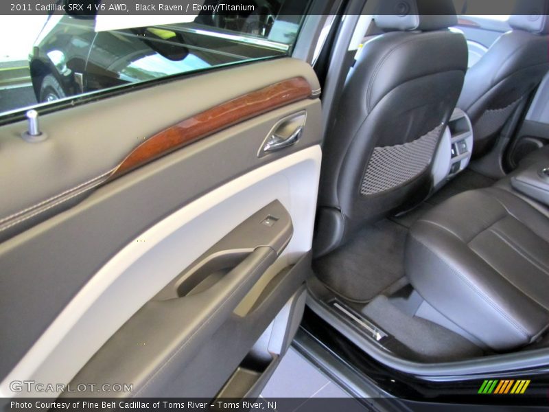 Black Raven / Ebony/Titanium 2011 Cadillac SRX 4 V6 AWD
