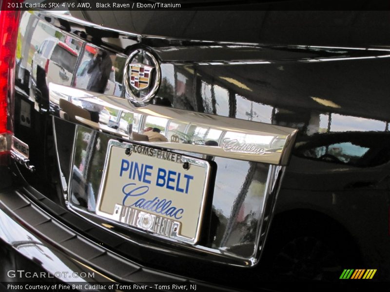 Black Raven / Ebony/Titanium 2011 Cadillac SRX 4 V6 AWD