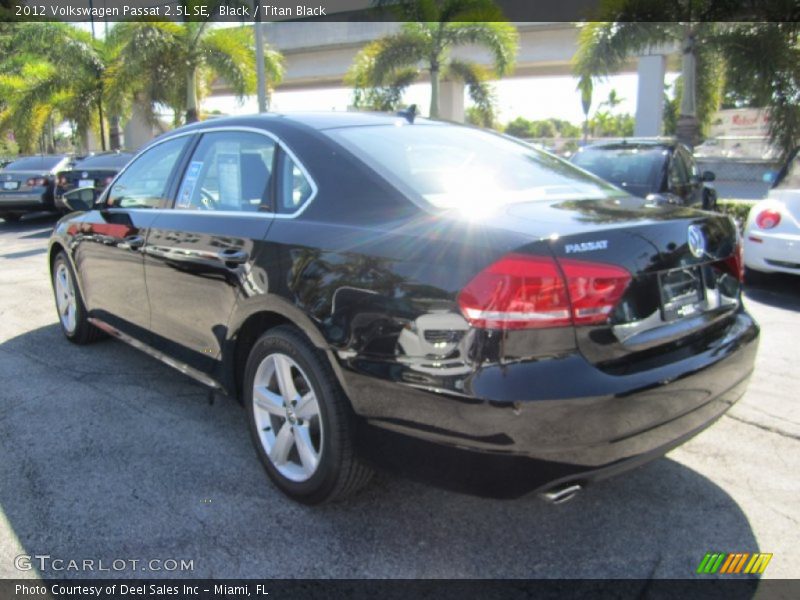Black / Titan Black 2012 Volkswagen Passat 2.5L SE